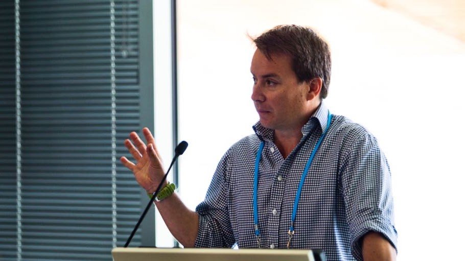 Dr Cal Paterson presenting at a conference